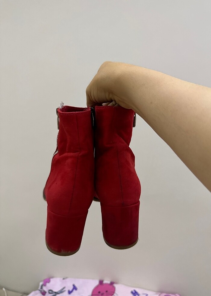 Kırmızı bot - Görsel 3