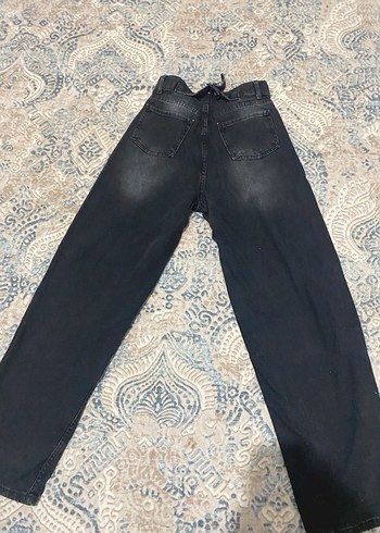 Kemer Detaylı Siyah Batik Desenli Kadın Jean