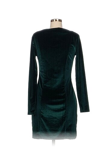 m Beden Vintage Love Kısa Elbise %70 İndirimli.