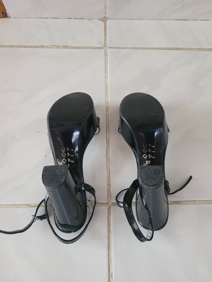 Topuklu Ayakkabı - Görsel 3