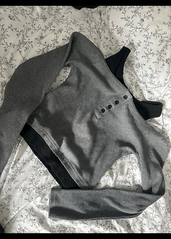 Düğmeli Gri streetwear y2k acubi katlı üst