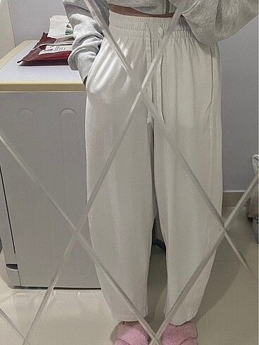 Zara pantolon beyaz