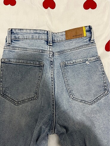 Stradivarius Stradivarius yırtık jean