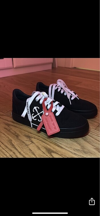 Off white kadın ayakkabı