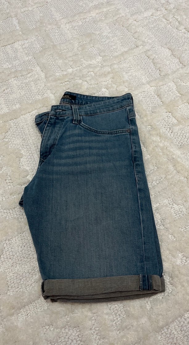 Gri Tokalı Erkek Mavi Rahat Kesim Kot Şort - Görsel 2