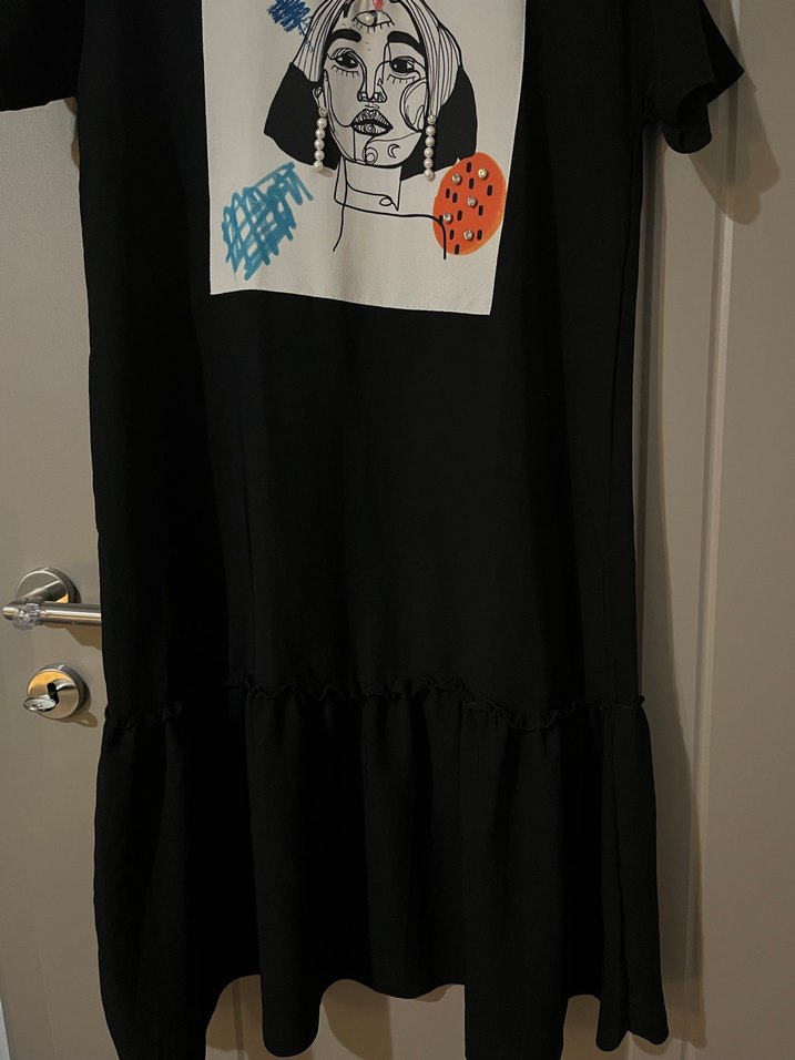 Sokak Stili Siyah Desenli Hamile Elbisesi - Görsel 3