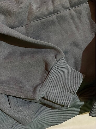 l Beden gri sweatshirt