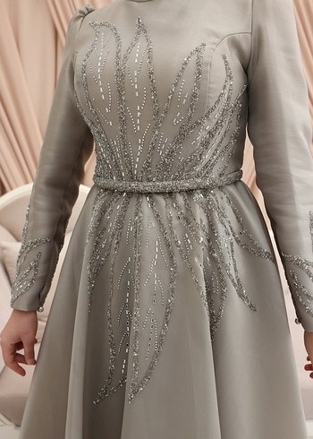 İşlemeli Tesettür Abiye Elbise - Görsel 2