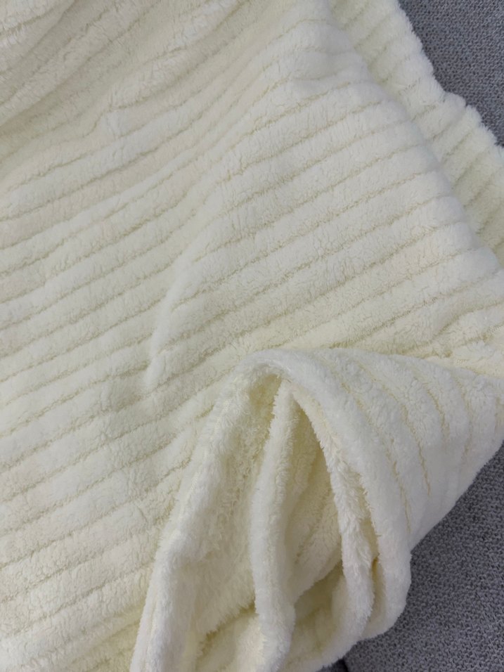 Çift Kişilik Yumoş Battaniye - Görsel 3
