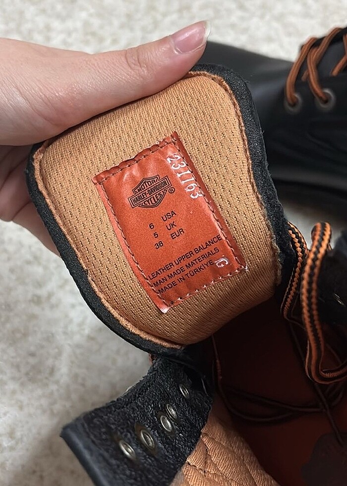 Harley davidson kadın bot - Görsel 4