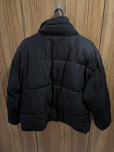Pull and Bear PULL&BEAR şişme mont