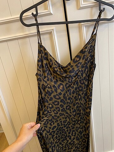 Zara marka Xs beden saten degaje elbise