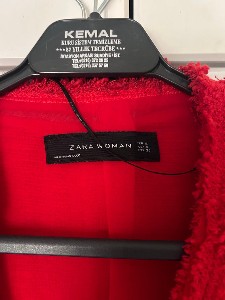 Düğmeli Kırmızı Kadın Ceket - Görsel 3