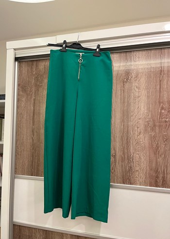 Diğer Kadın Parlak Yeşil Kemerli Kumaş Pantolon