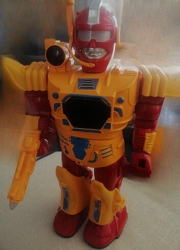 Hareketli Yürüyen Işıklı Sesli Savaşçı Robot Adam Oyuncak - Görsel 8