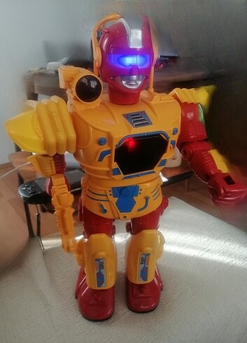 Hareketli Yürüyen Işıklı Sesli Savaşçı Robot Adam Oyuncak - Görsel 14