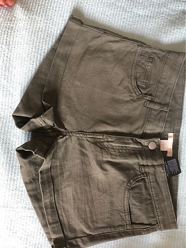 h&m şort