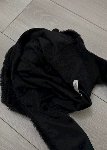 Siyah Nakışlı Kürklü Çocuk Şapkası - Görsel 4