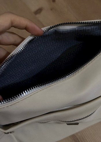 Bej Fermuarlı Kadın Omuz Çantası - Görsel 2