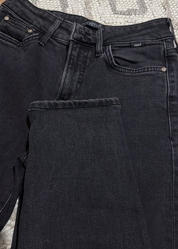 Siyah Orta Boy Kadın Denim Pantolon - Görsel 2