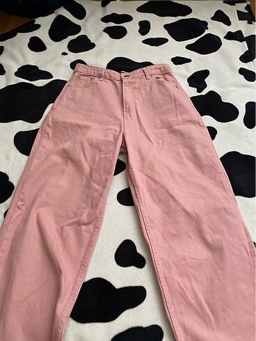 pembe pantolon