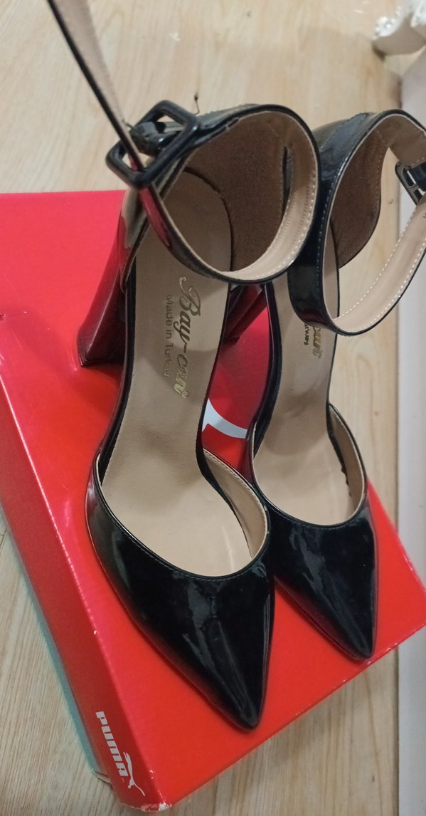 Diger Siyah Rugan Stiletto Kemerli Kadın Ayakkabı - Görsel 2