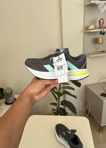 Adidas ORİJİNAL SATILIK ADİDAS