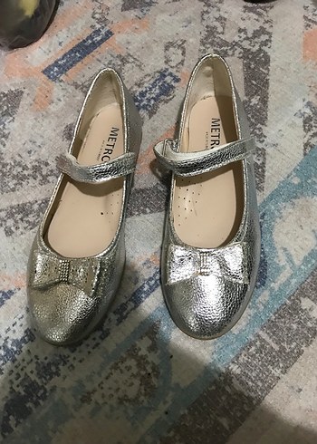 Kız Çocuk Gri Tokalı Babet Ayakkabı - Görsel 2