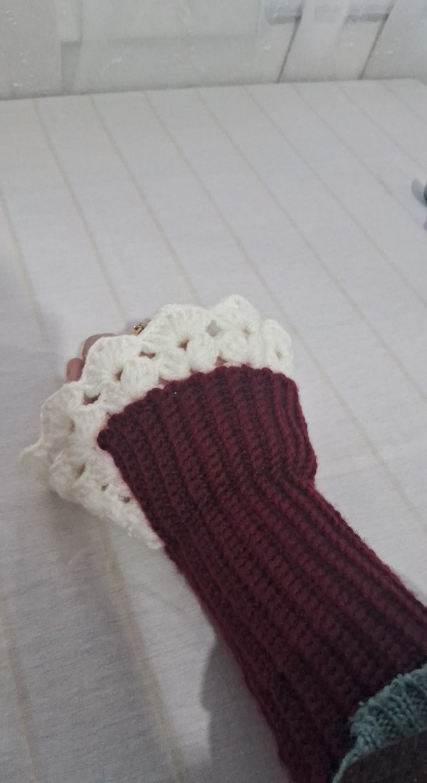 Bordo Örgü Bohem Kadın Eldiveni - Görsel 2