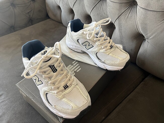 39 Beden beyaz Renk New balance spor ayakkabı