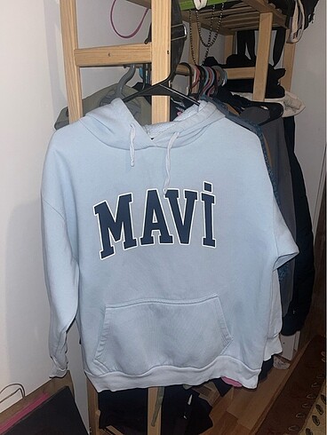 Mavi sweatshirt az kullanılmış