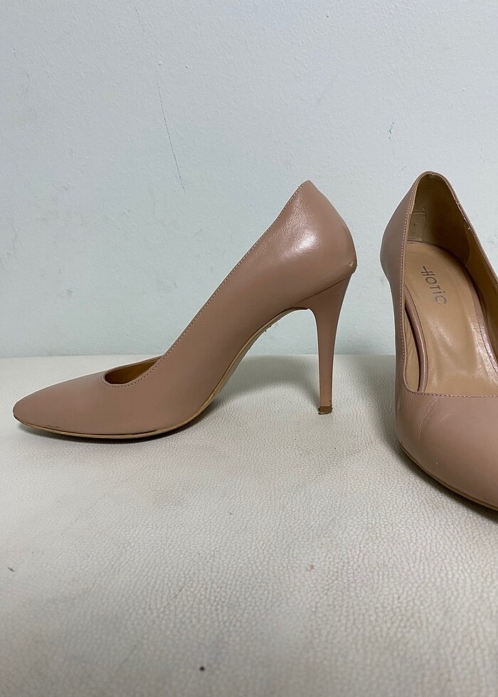 TOPUKLU AYAKKABI - Görsel 3