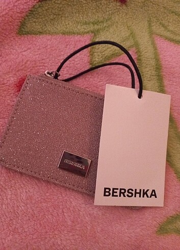 Beden pembe Renk Bershka popüler simli kartlık