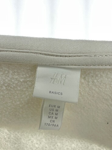 m Beden beyaz Renk H&M Günlük Elbise %70 İndirimli.