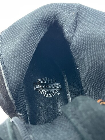 38 Beden siyah Renk Harley Davidson Çizme %70 İndirimli.