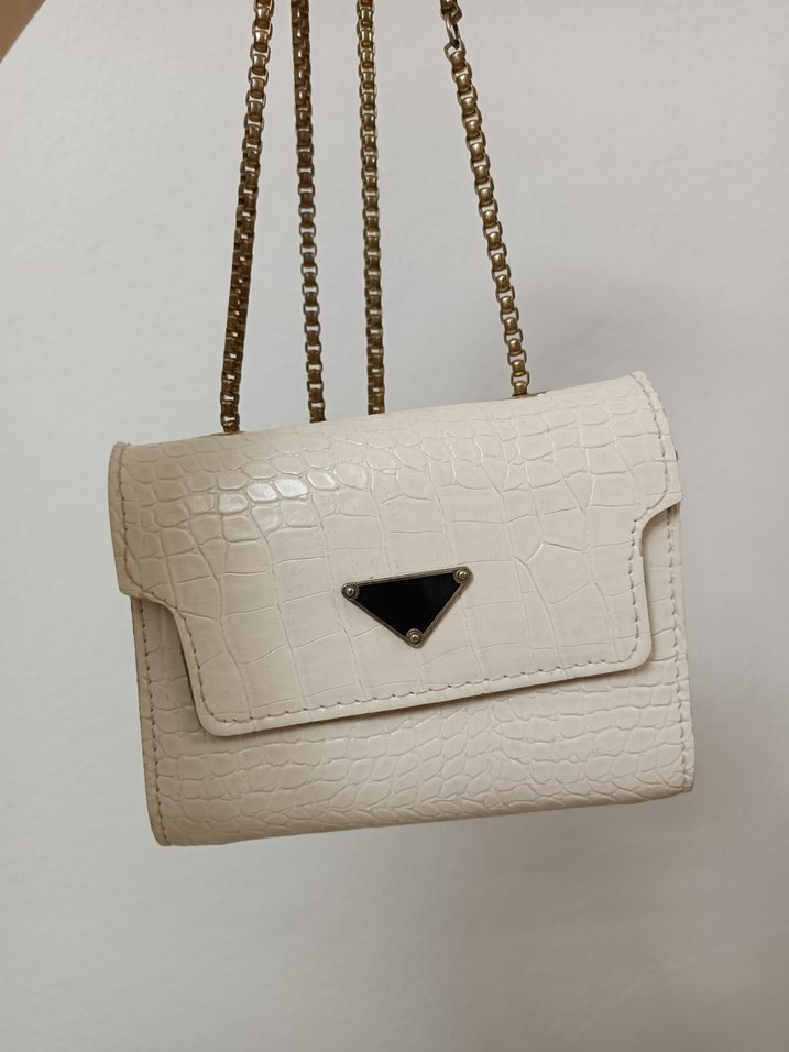 Beyaz Yılan Derisi Desenli Zincirli Kadın Çanta - Görsel 2