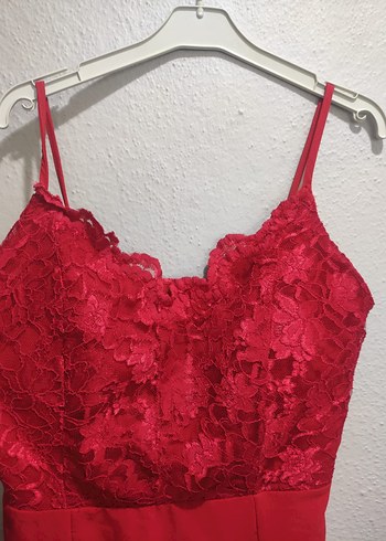 Kırmızı Dantel Detaylı Uzun Abiye Elbise - Görsel 2