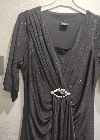 Siyah Drapeli V Yakalı Midi Boy Abiye - Görsel 2