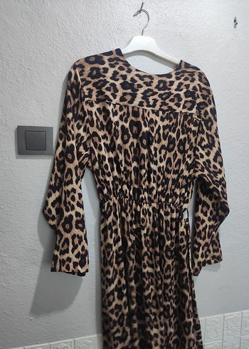 Leopar Desenli Uzun Kollu Kadın Elbise - Görsel 4