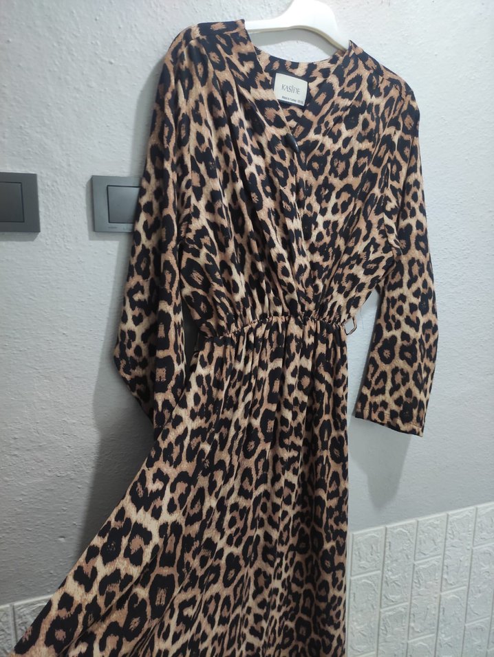 Leopar Desenli Uzun Kollu Kadın Elbise - Görsel 3