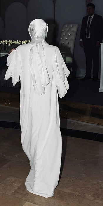 Volan detaylı abiye nikah elbisesi - Görsel 5