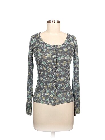 Pull and Bear Hırka %70 İndirimli.