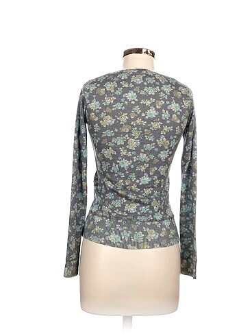m Beden Pull and Bear Hırka %70 İndirimli.