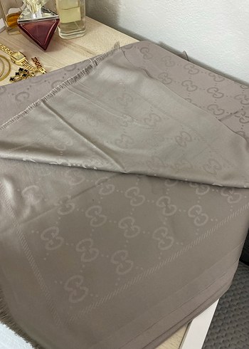 VİZON RENK G DESEN İPEK ŞAL - Görsel 2