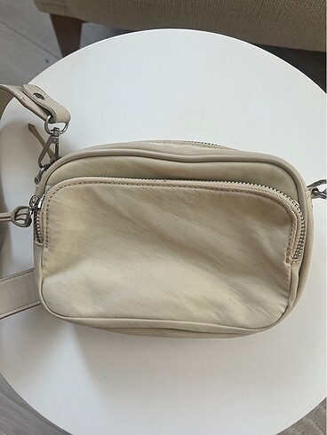 Beden Stradivarius çanta