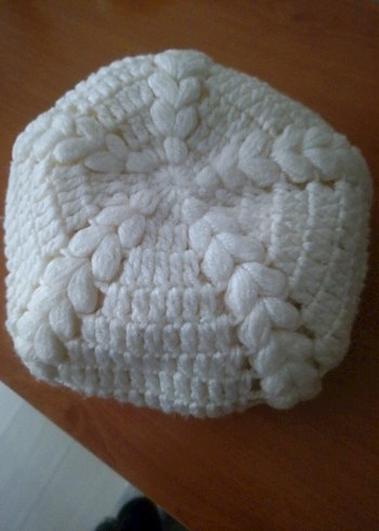 Beyaz Örgü Kadın Bere - Görsel 3