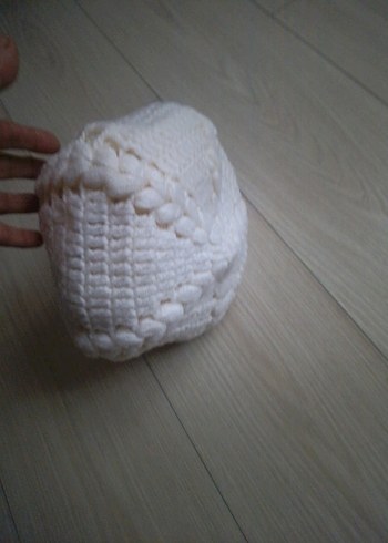 Beyaz Örgü Kadın Bere - Görsel 4