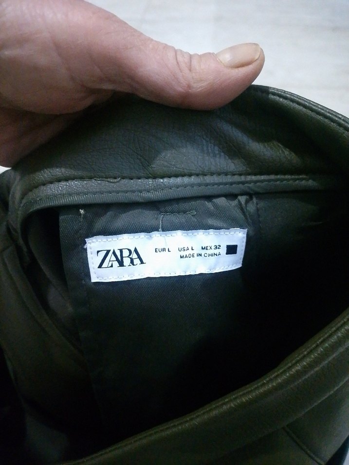 Kemerli Koyu Yeşil Deri Kadın Şort etek Zara marka 32 Beden - Görsel 4