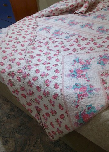 Pembe Çiçek Desenli Pastel Yatak Örtüsü - Görsel 9