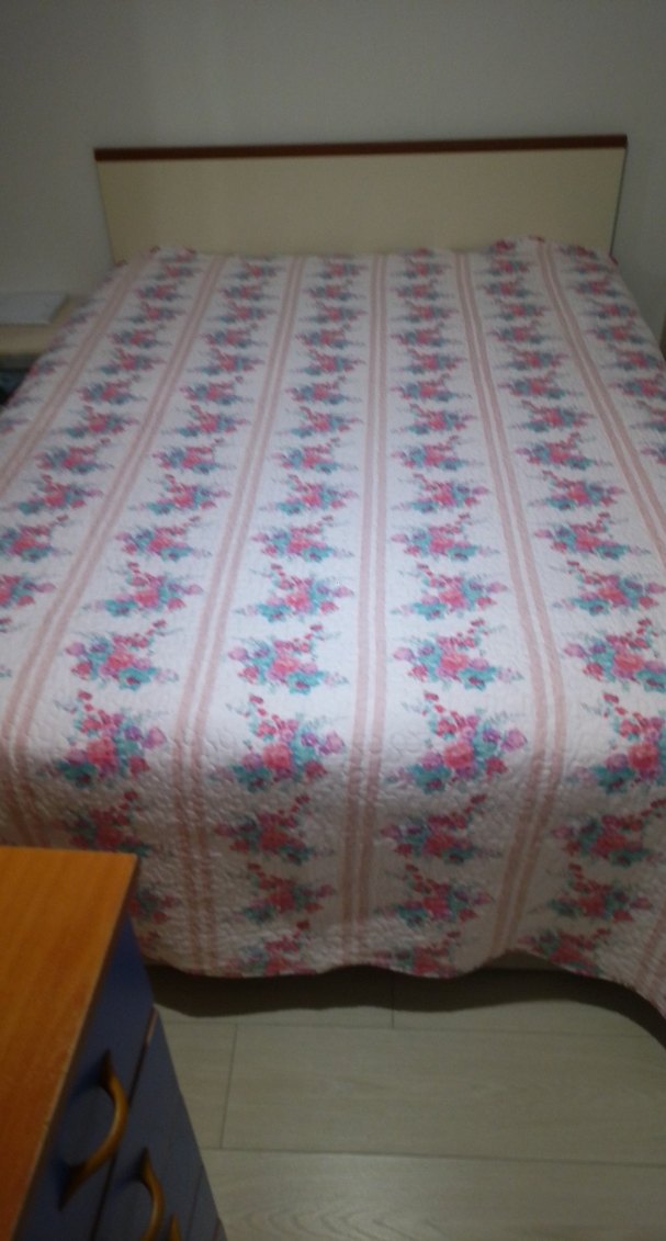 Pembe Çiçek Desenli Pastel Yatak Örtüsü - Görsel 3